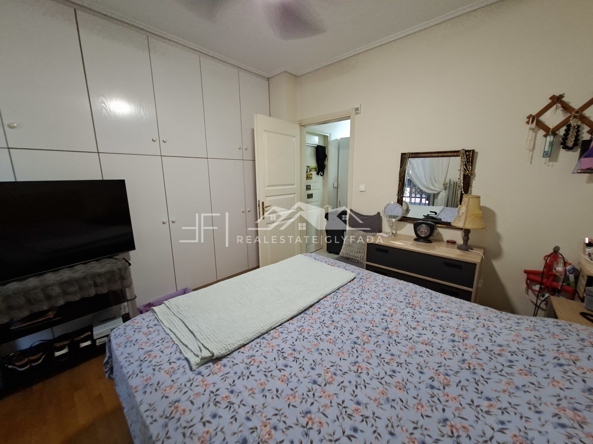 Gallery image 21