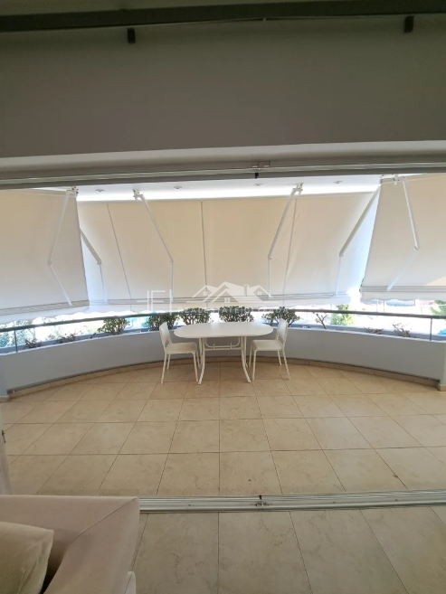 Gallery image 18