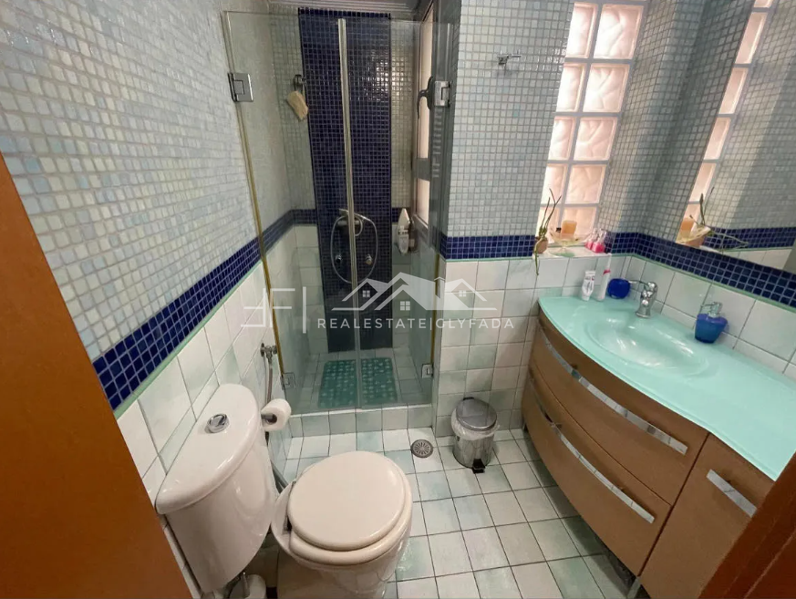 Gallery image 10