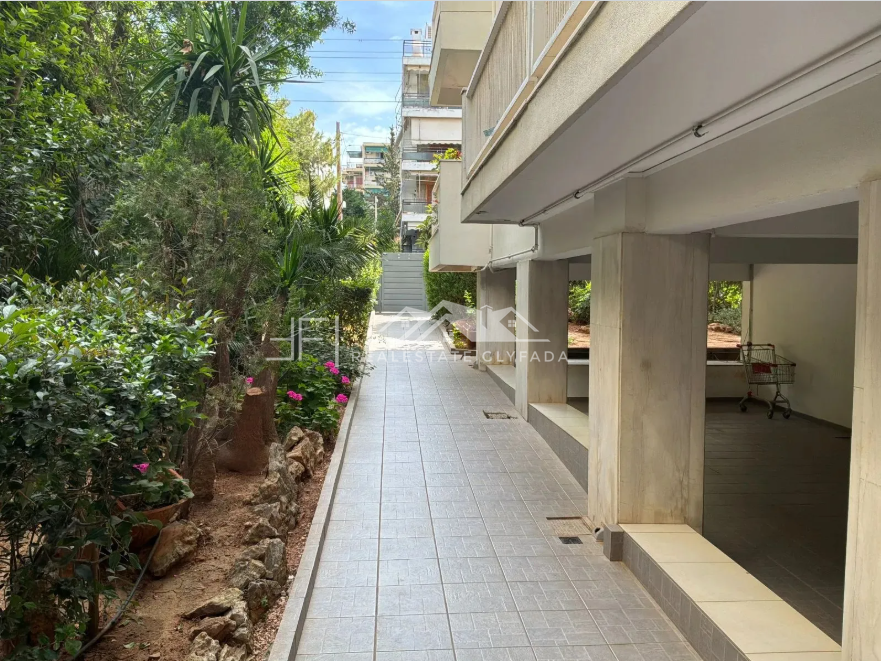 Gallery image 11