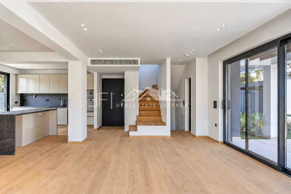 Gallery image 12