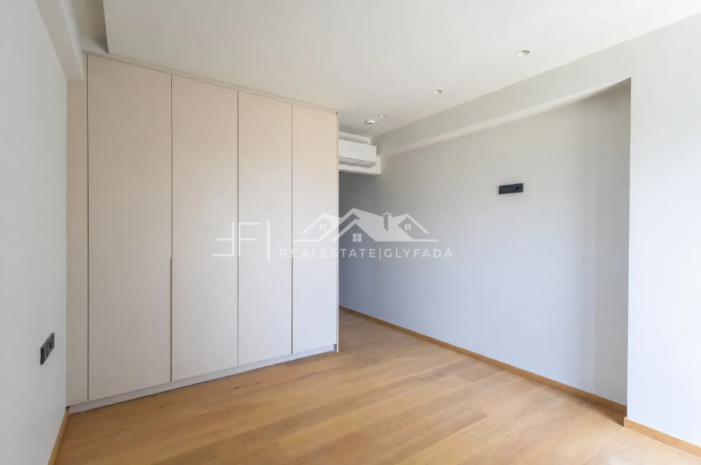 Gallery image 13