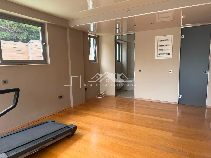 Gallery image 15