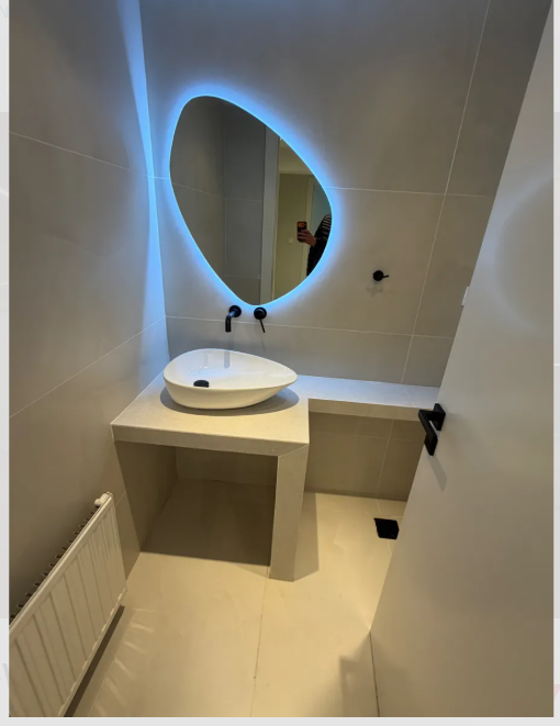 Gallery image 10
