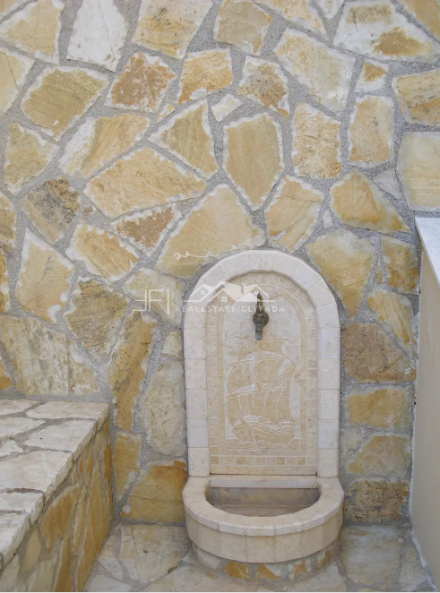 Gallery image 12