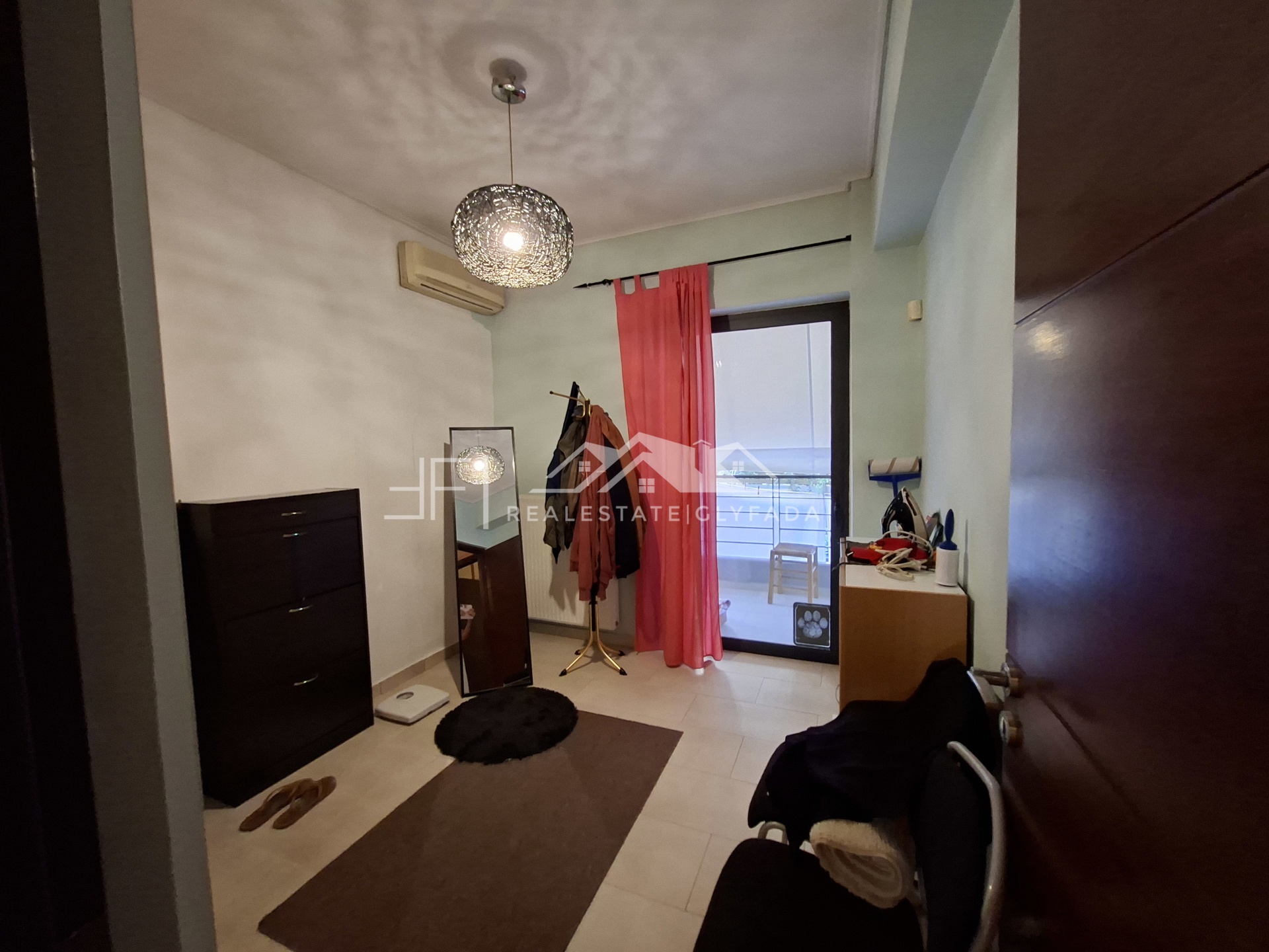 Gallery image 17