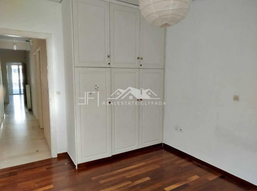 Gallery image 15