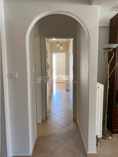 Gallery image 18