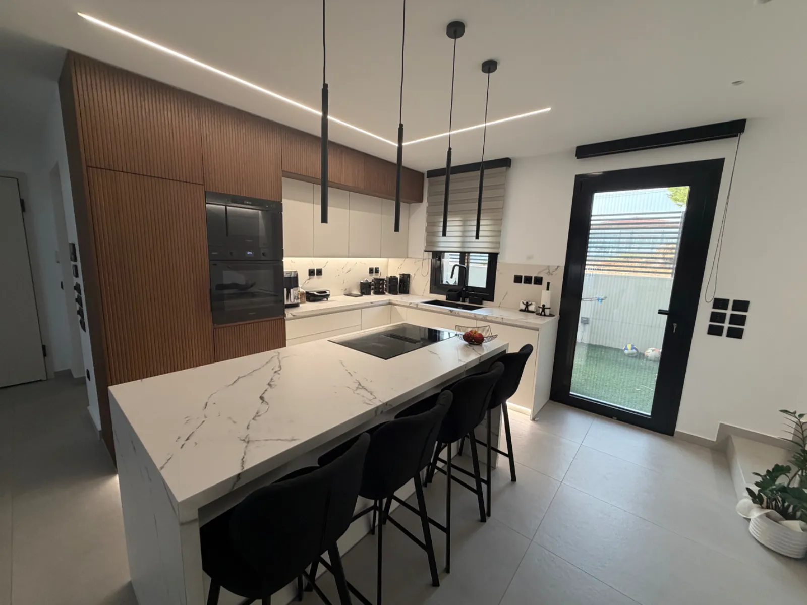 Gallery image 7