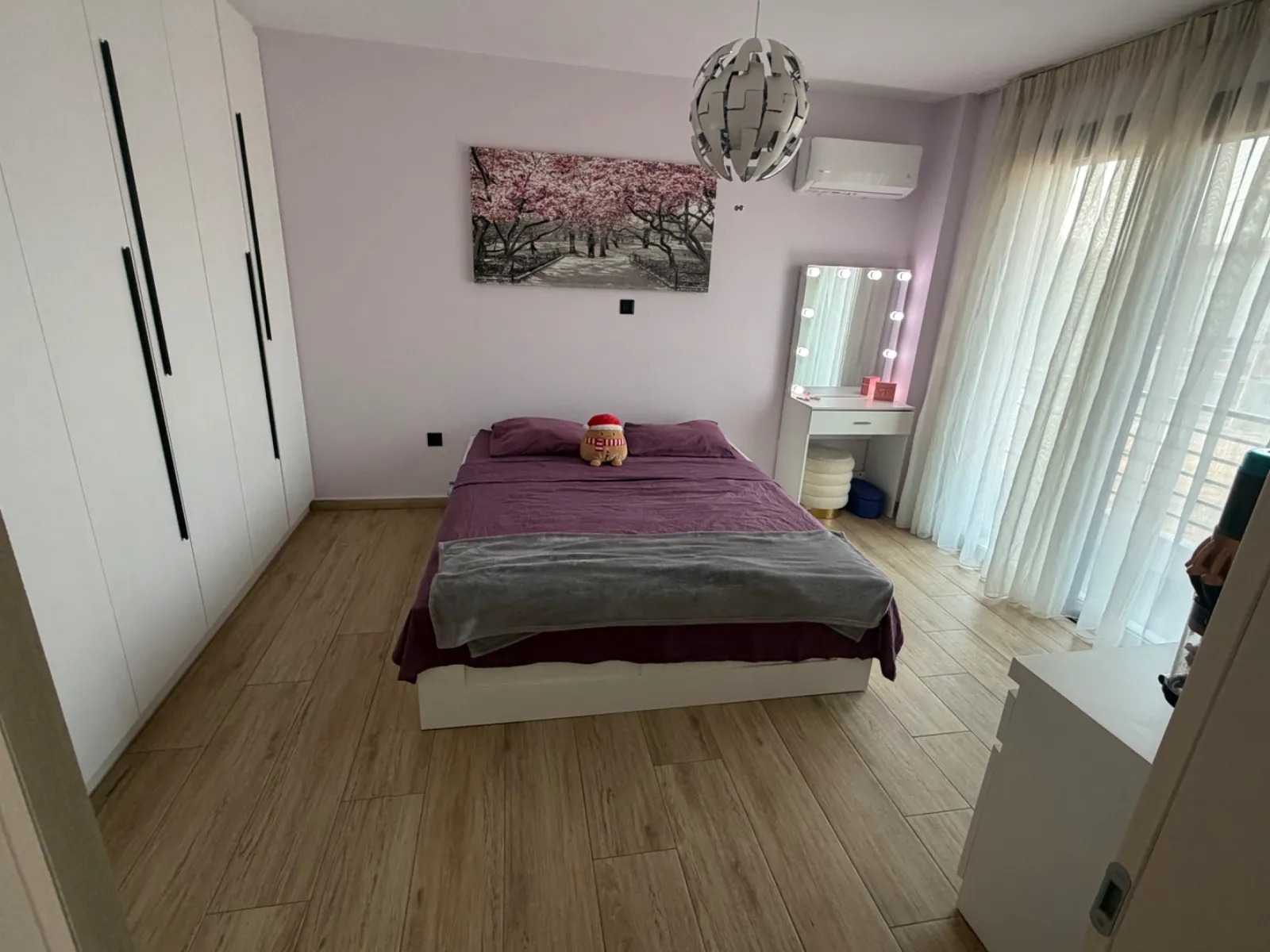 Gallery image 9