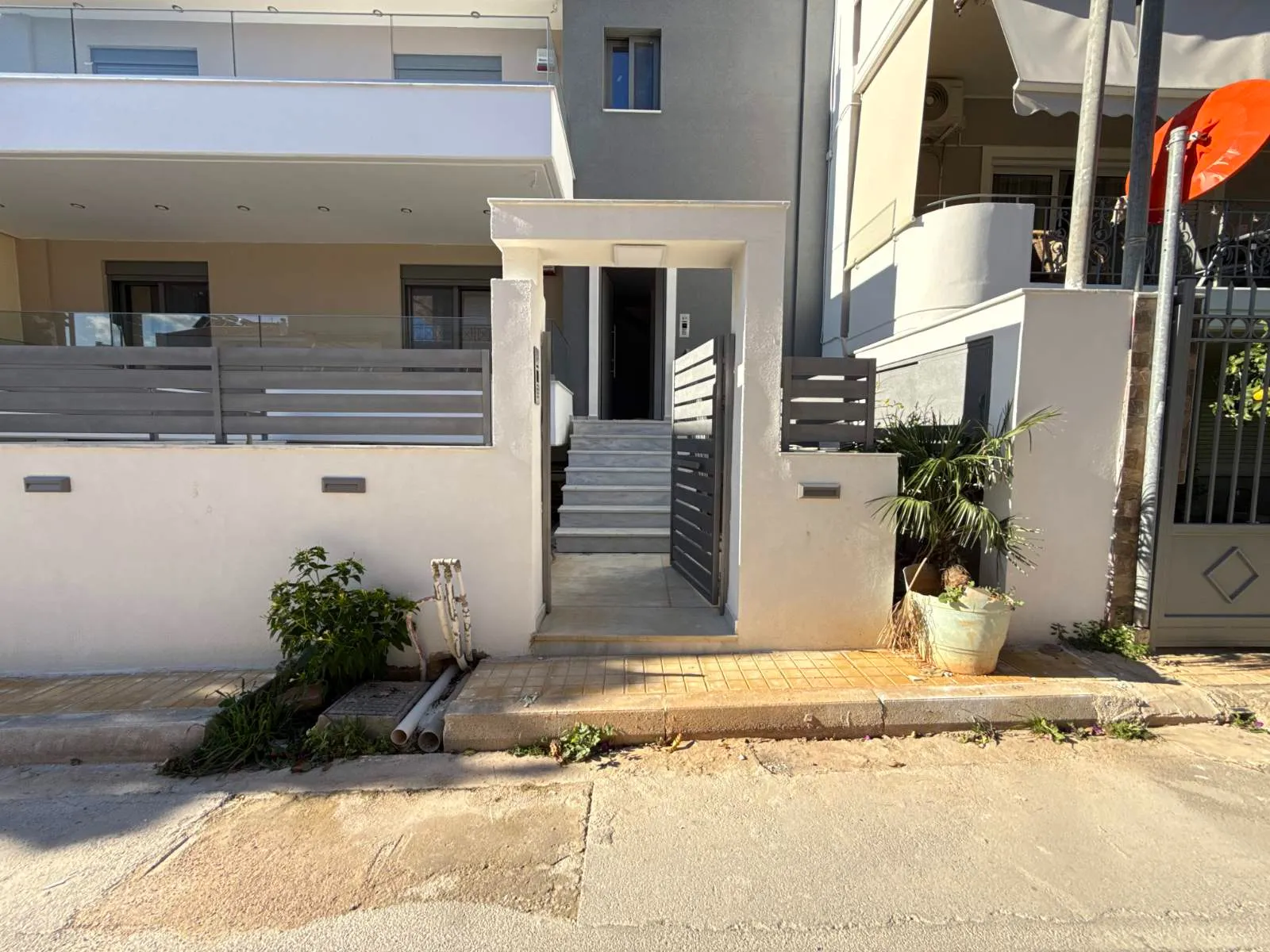 Gallery image 16