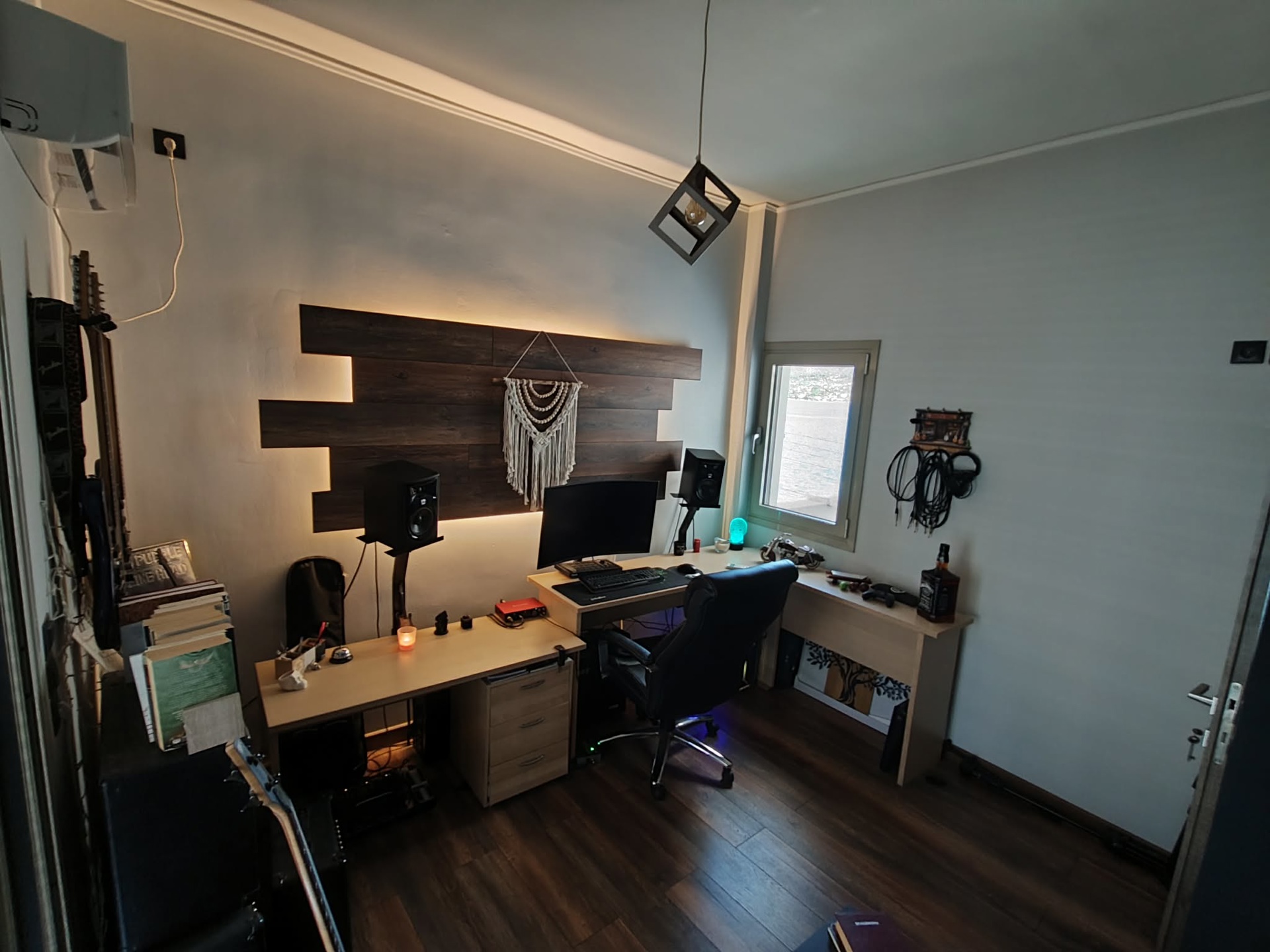 Gallery image 12