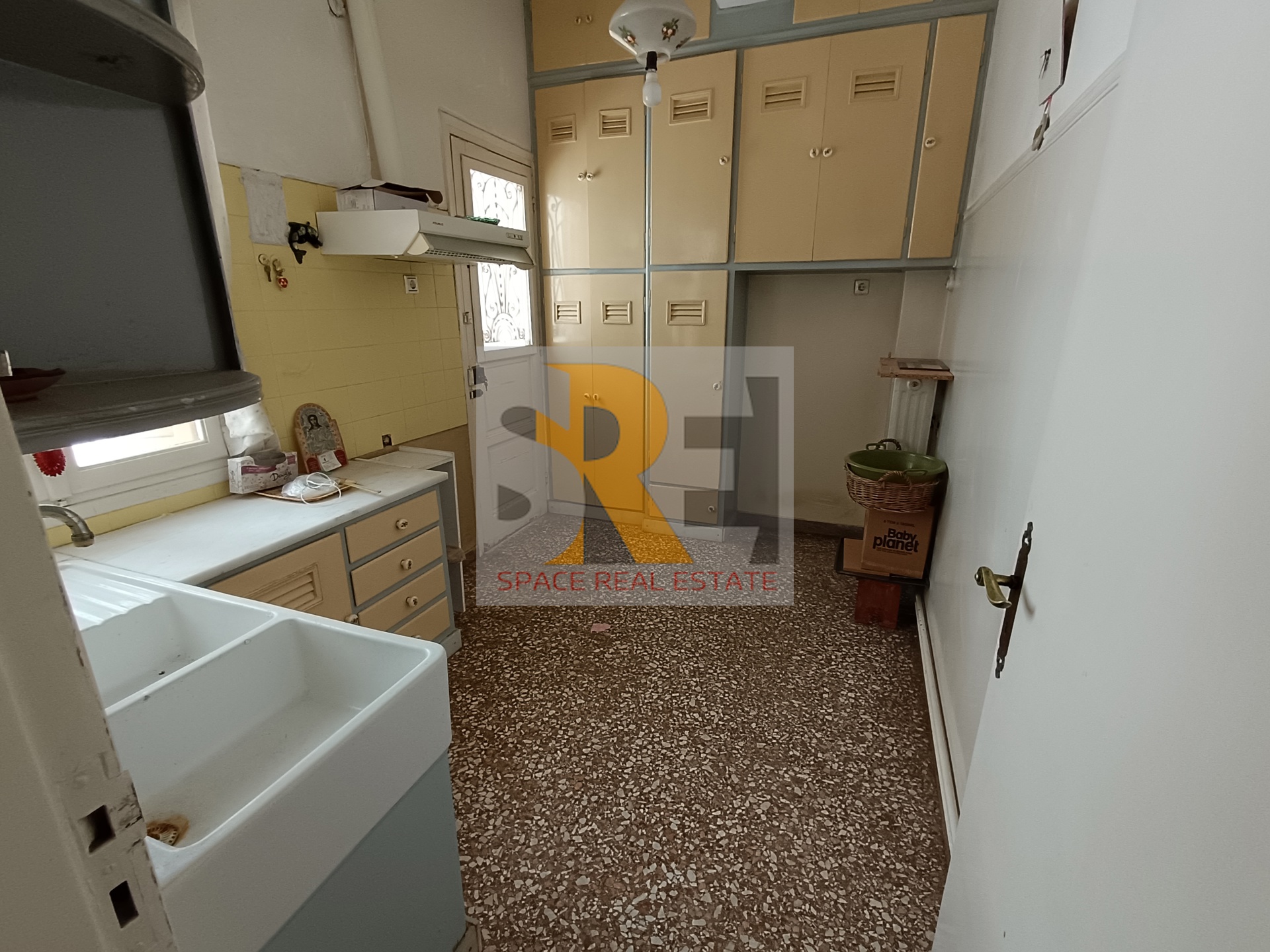 Gallery image 12