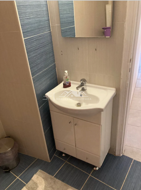Gallery image 10