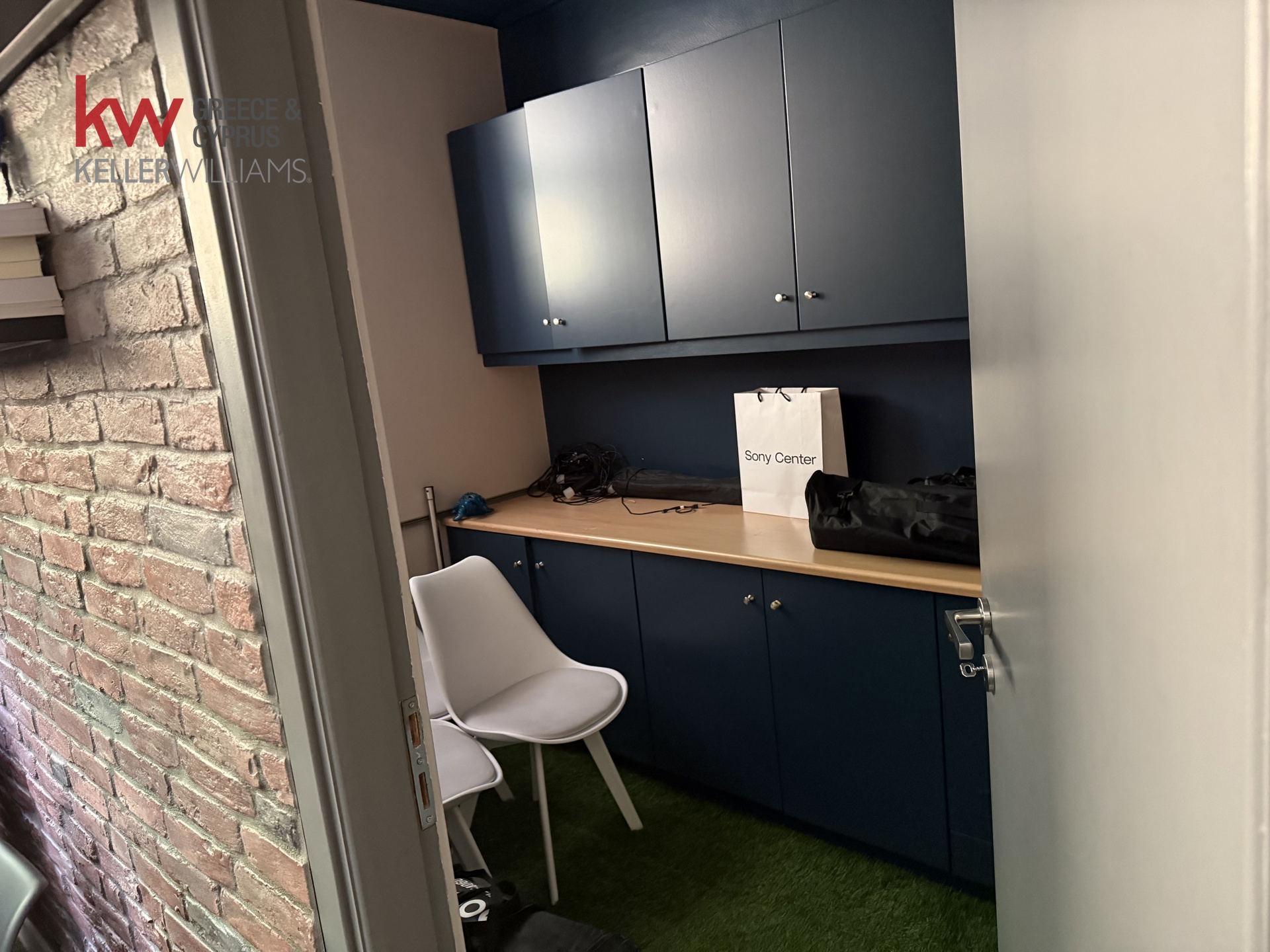 Gallery image 7