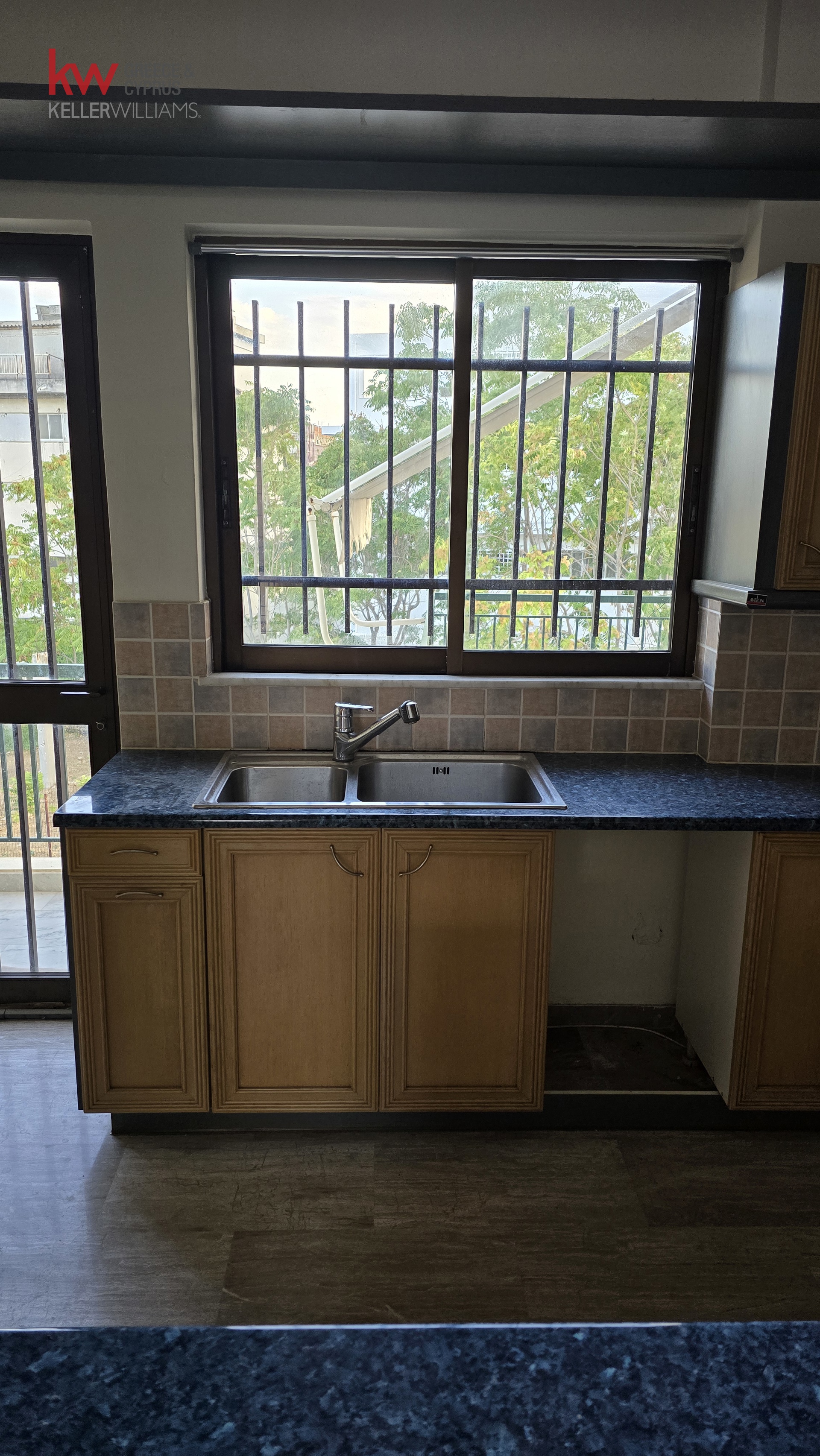Gallery image 12