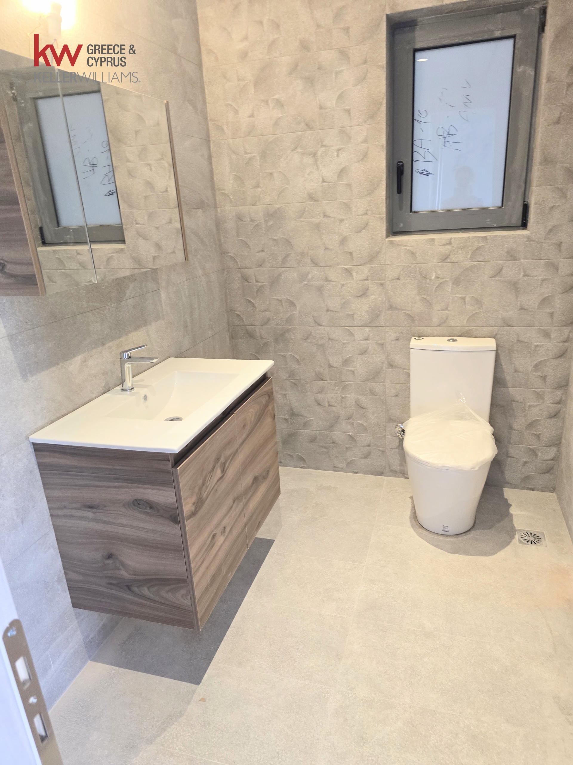 Gallery image 13