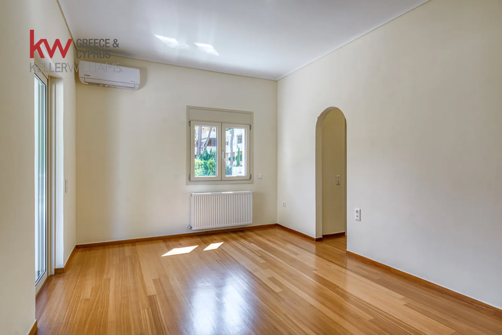 Gallery image 15