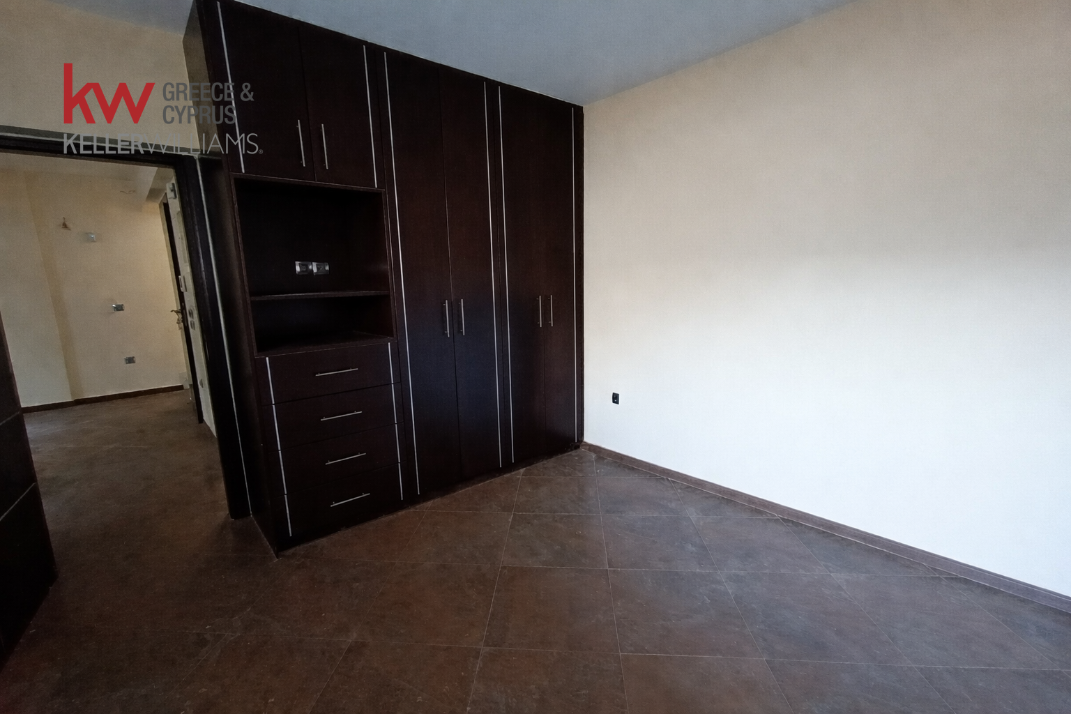 Gallery image 18