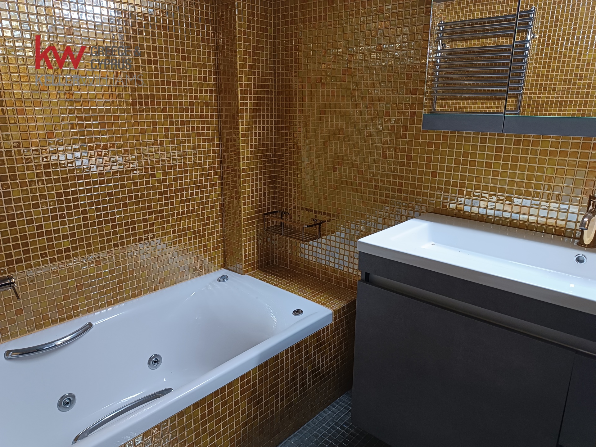 Gallery image 12