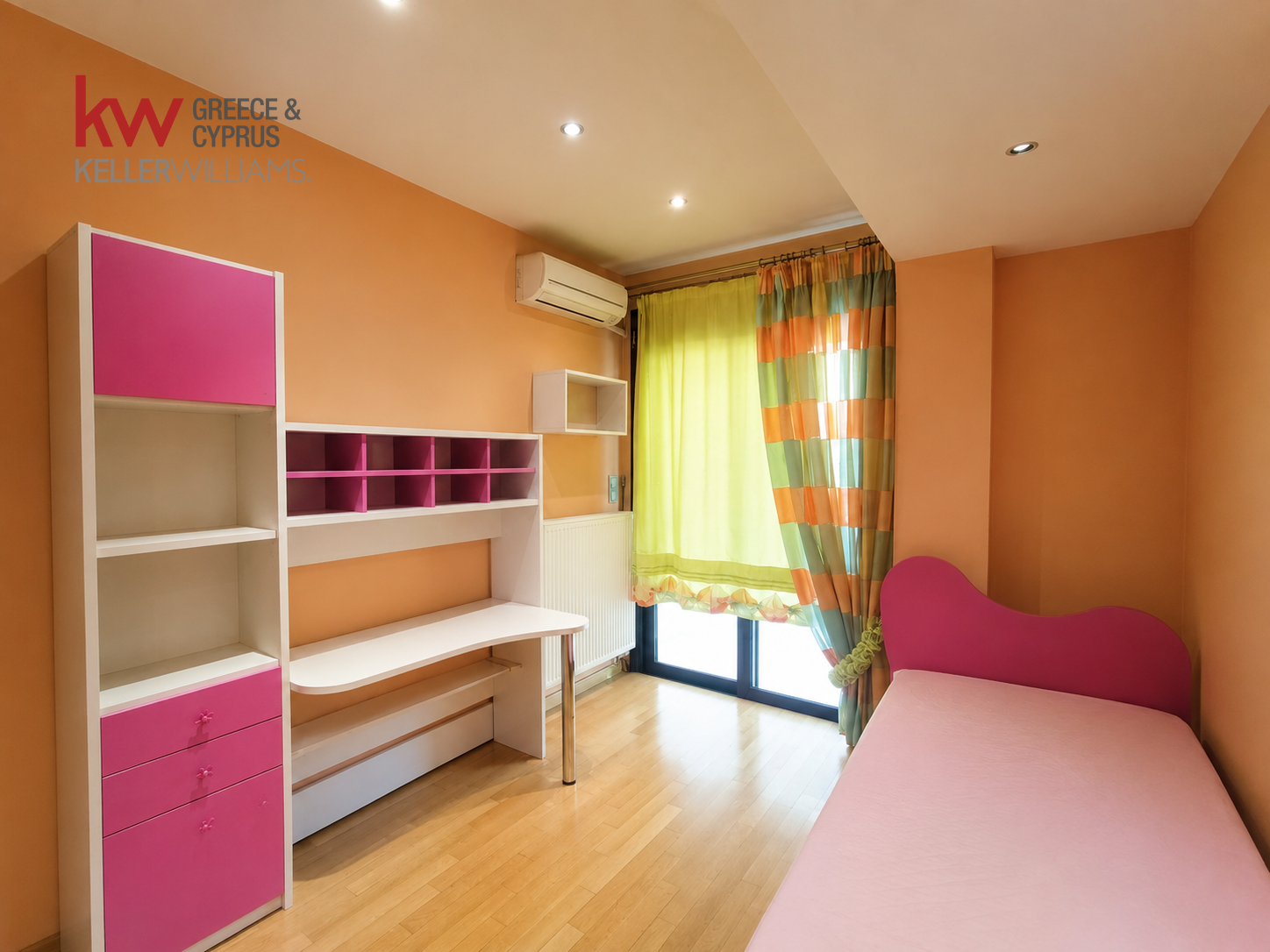 Gallery image 13