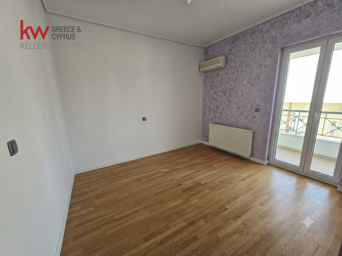 Gallery image 13