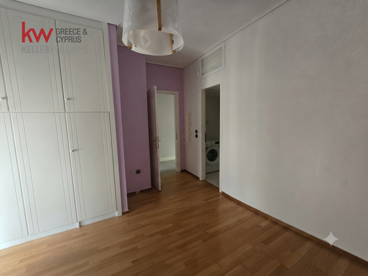 Gallery image 12