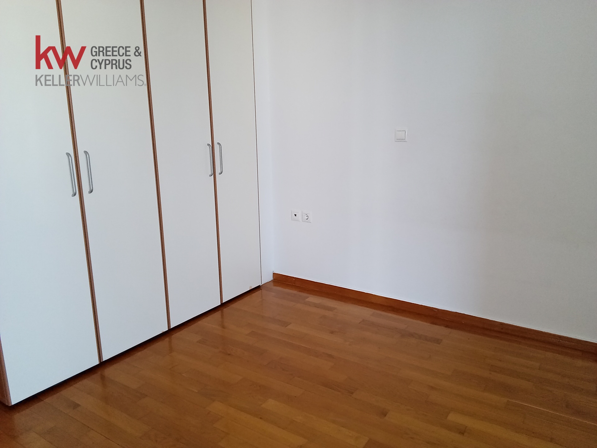Gallery image 16