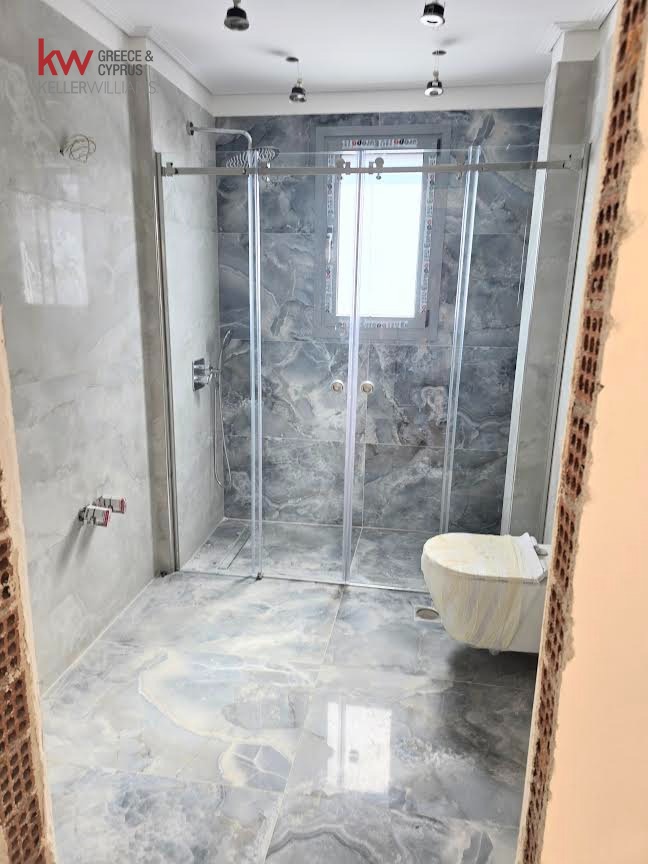 Gallery image 14