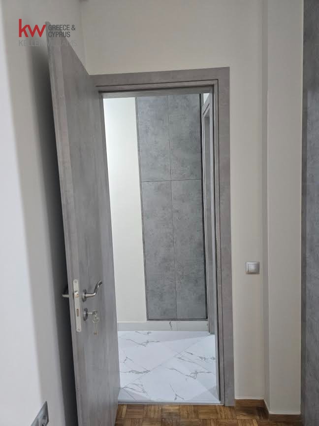 Gallery image 16