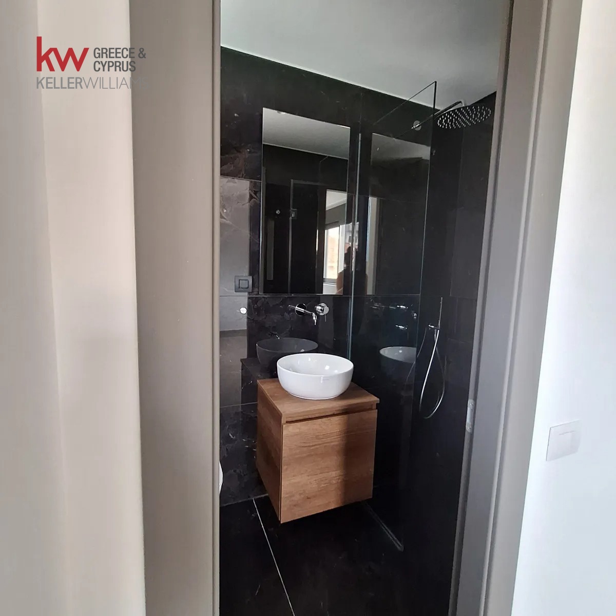 Gallery image 21