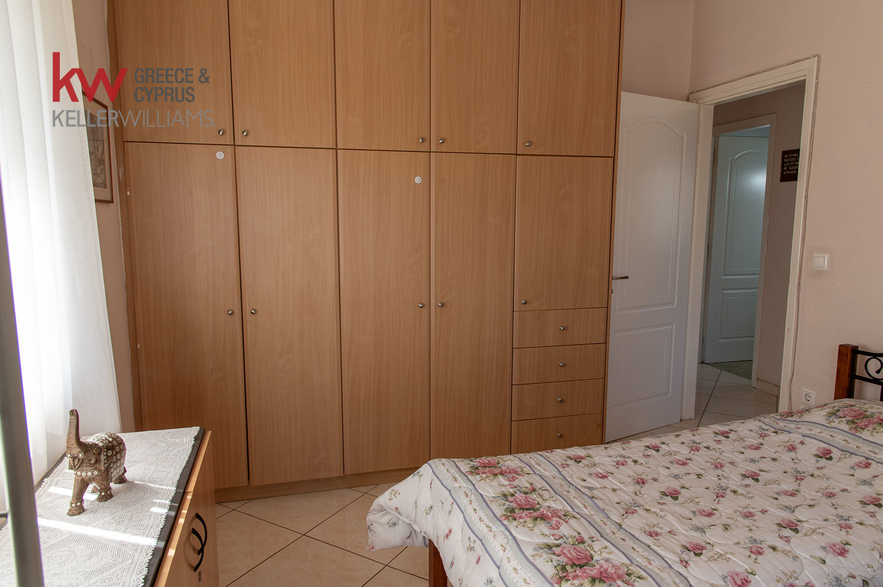 Gallery image 16