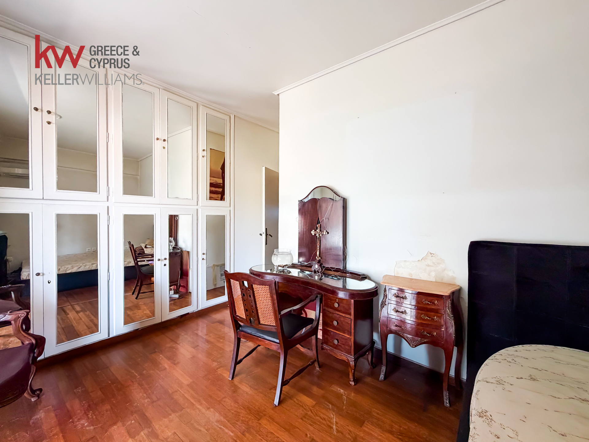 Gallery image 15