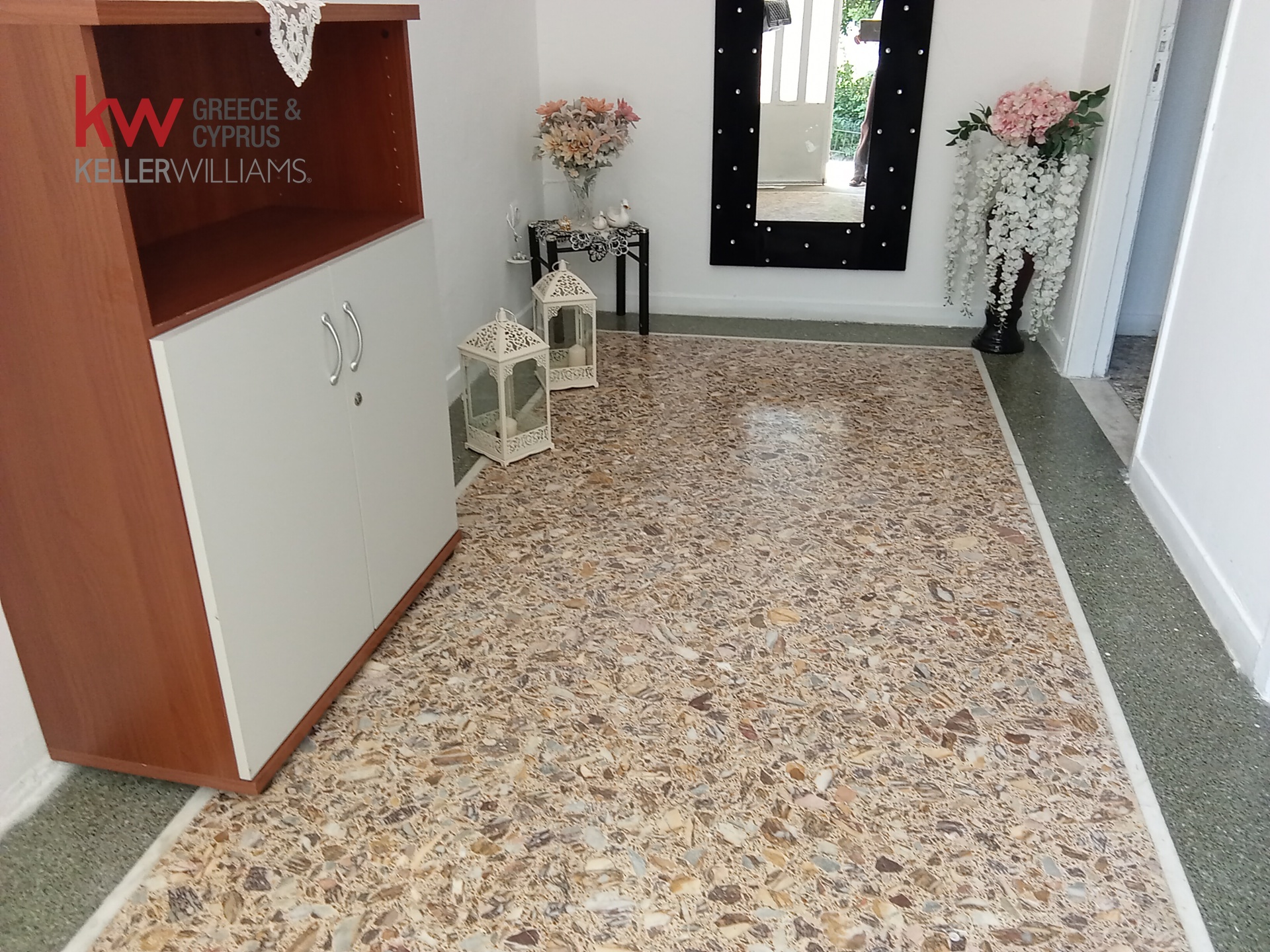 Gallery image 13