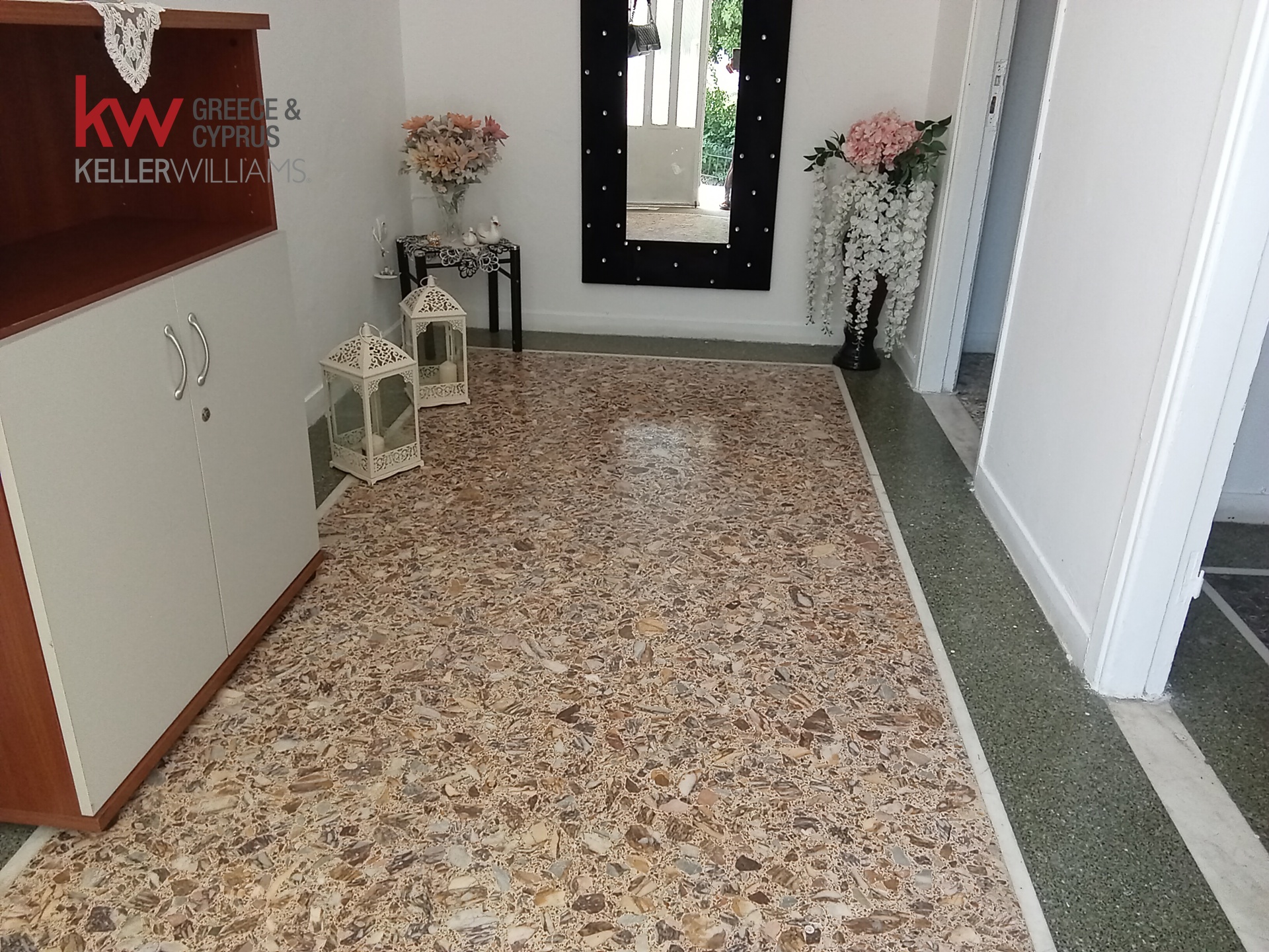 Gallery image 14
