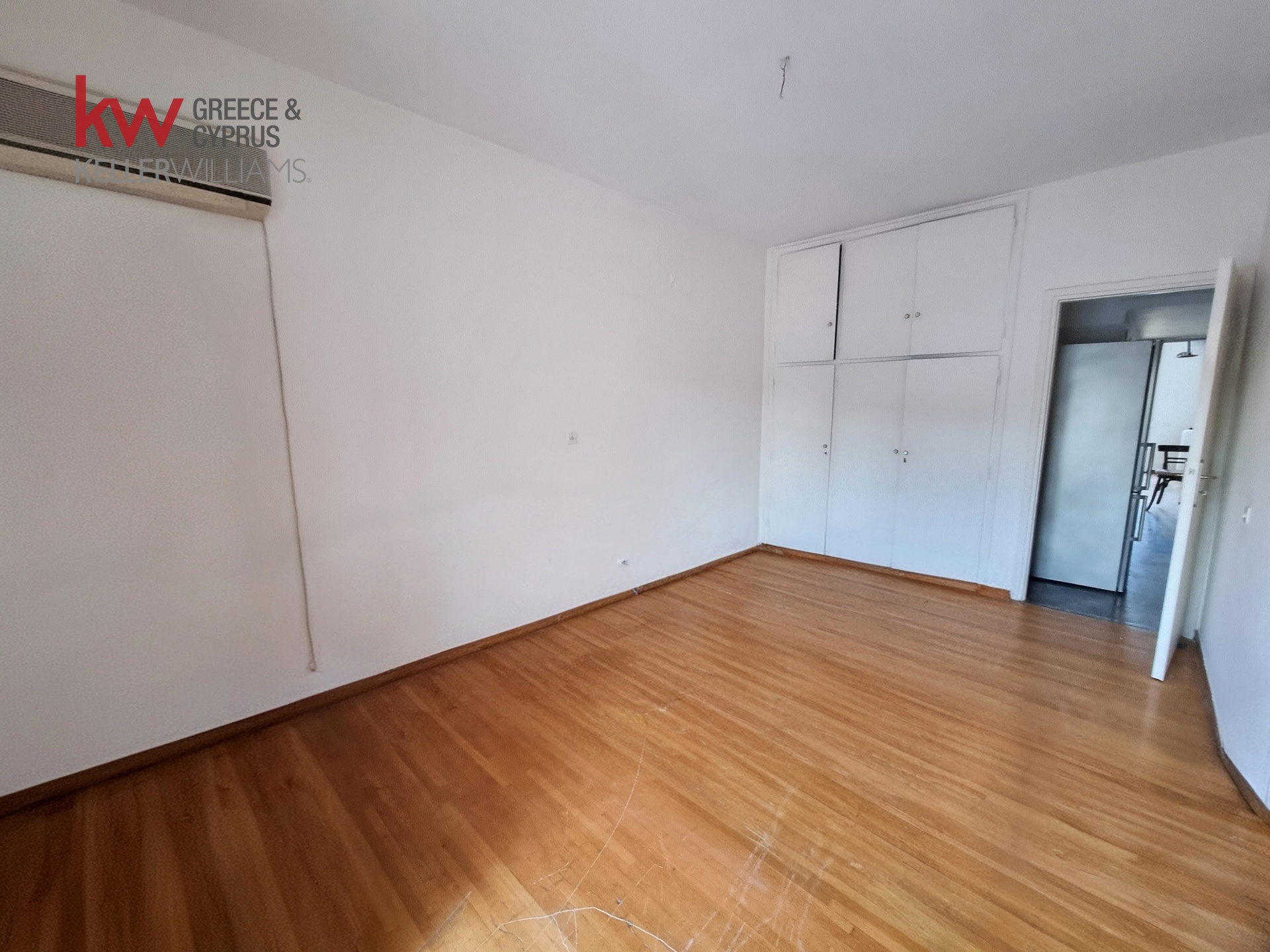 Gallery image 13