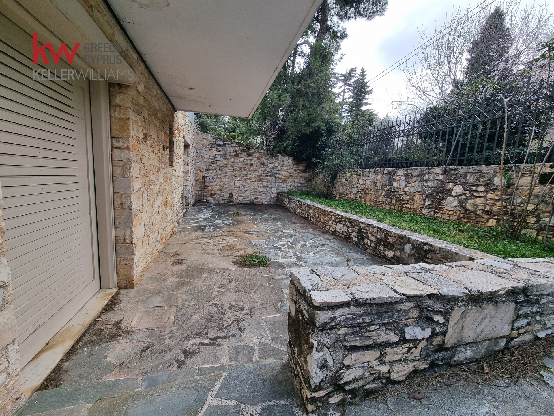 Gallery image 17