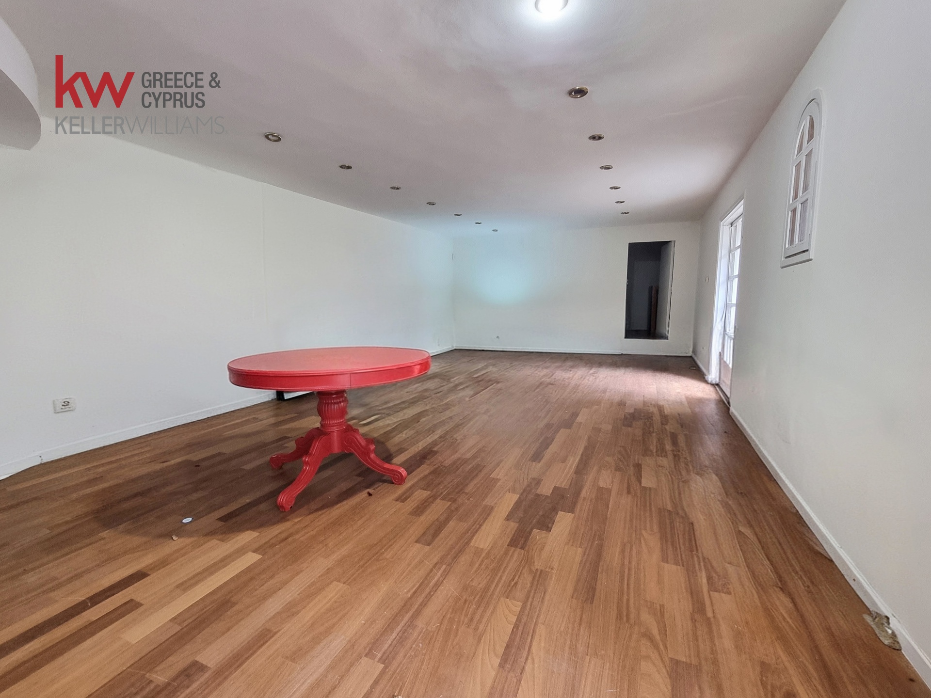 Gallery image 8