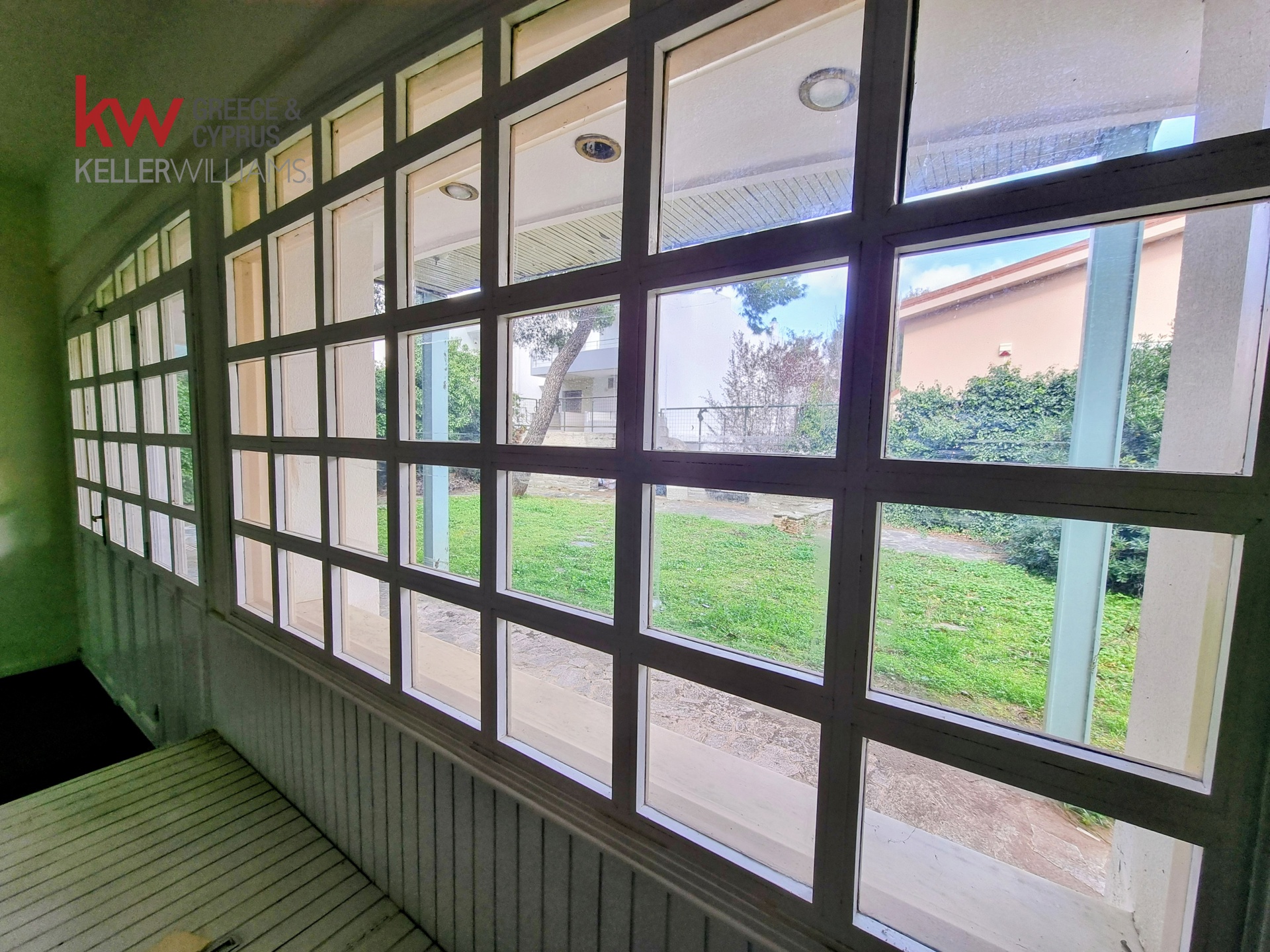 Gallery image 9