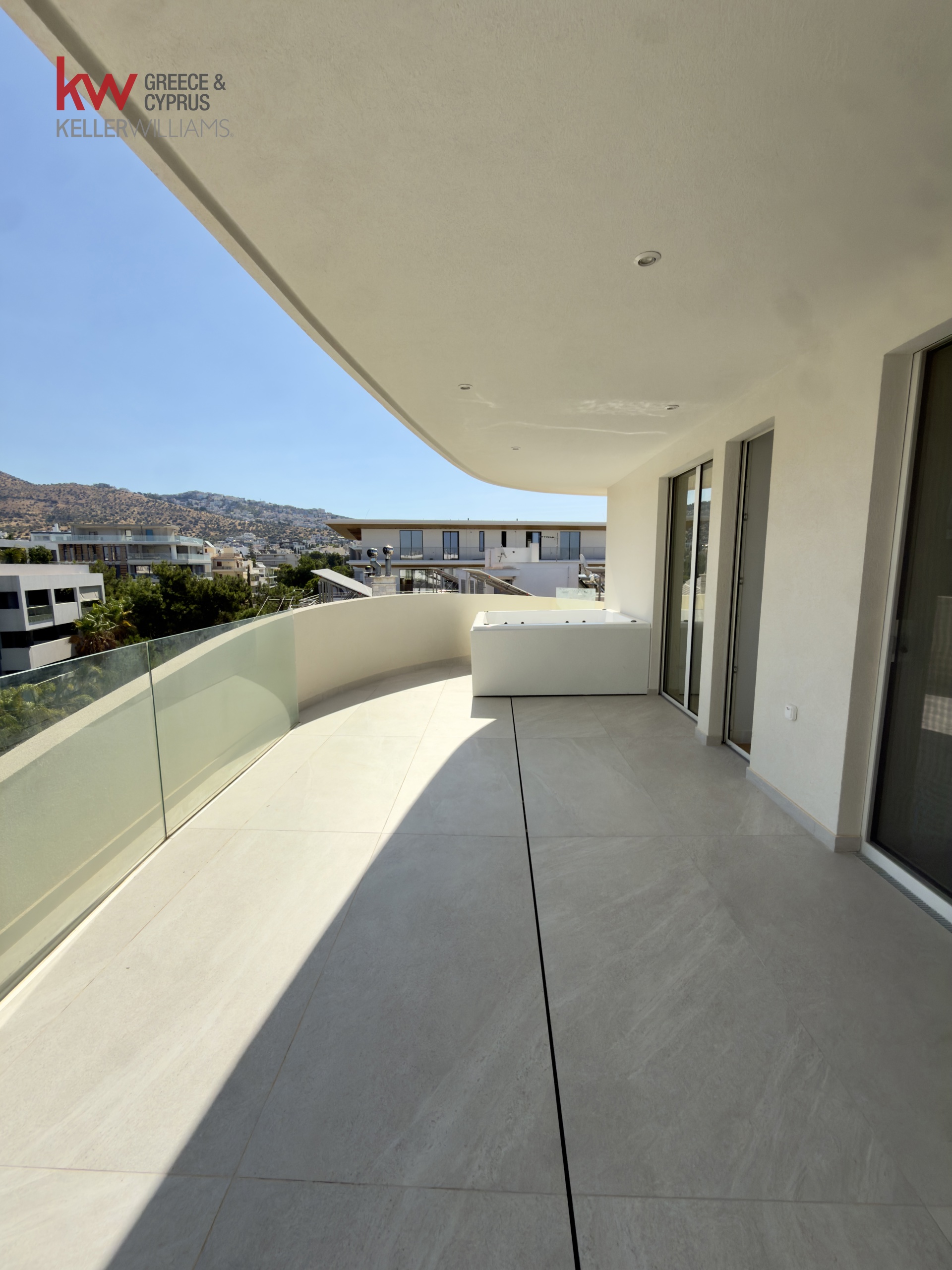 Gallery image 12
