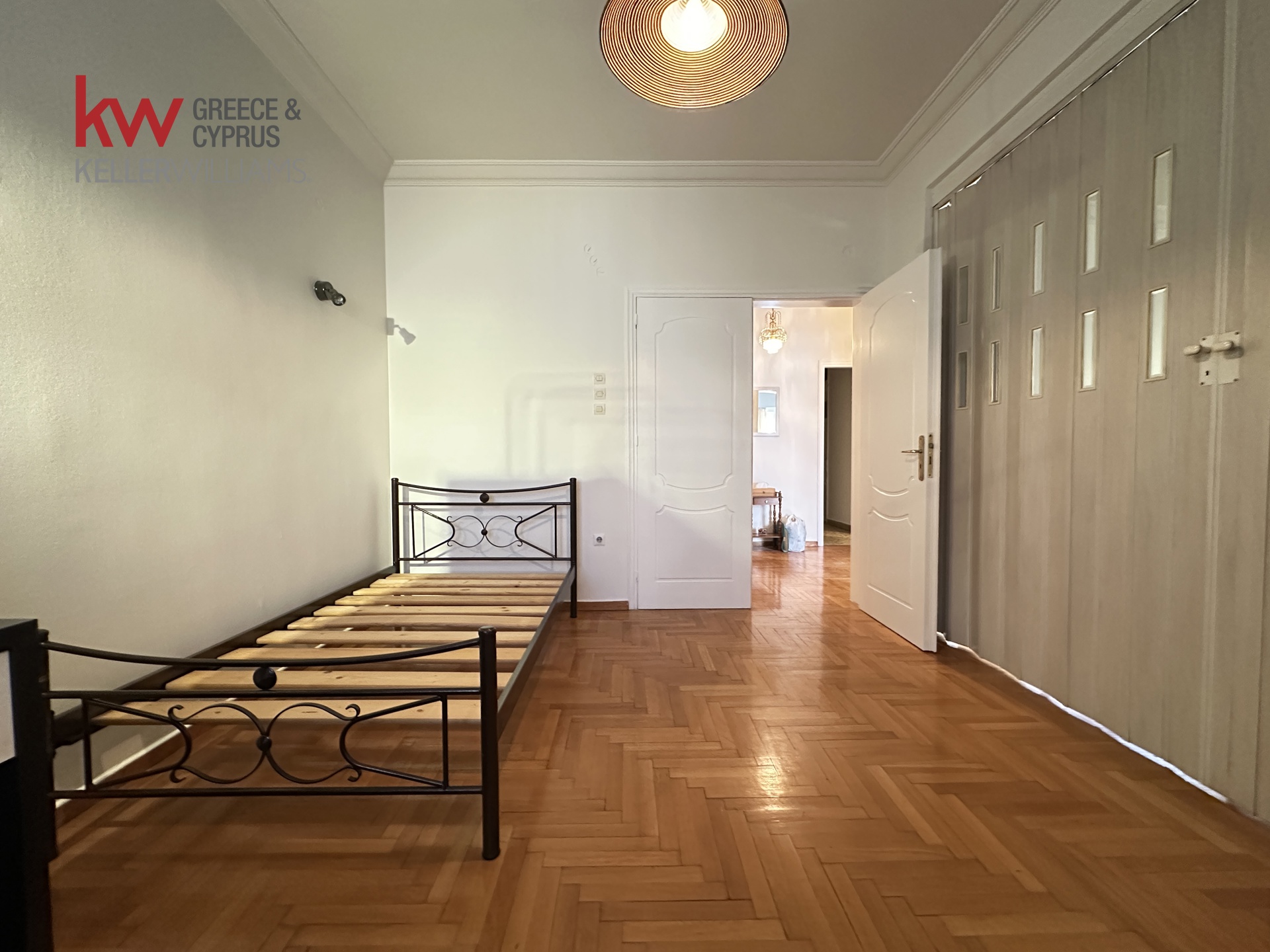 Gallery image 7