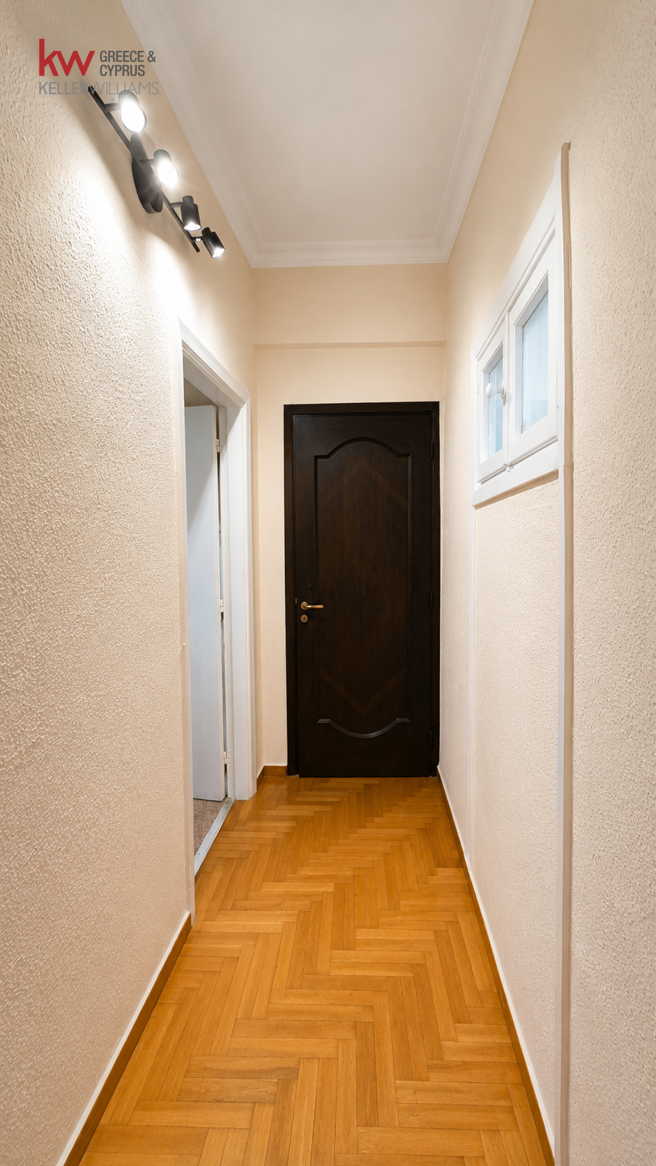 Gallery image 10