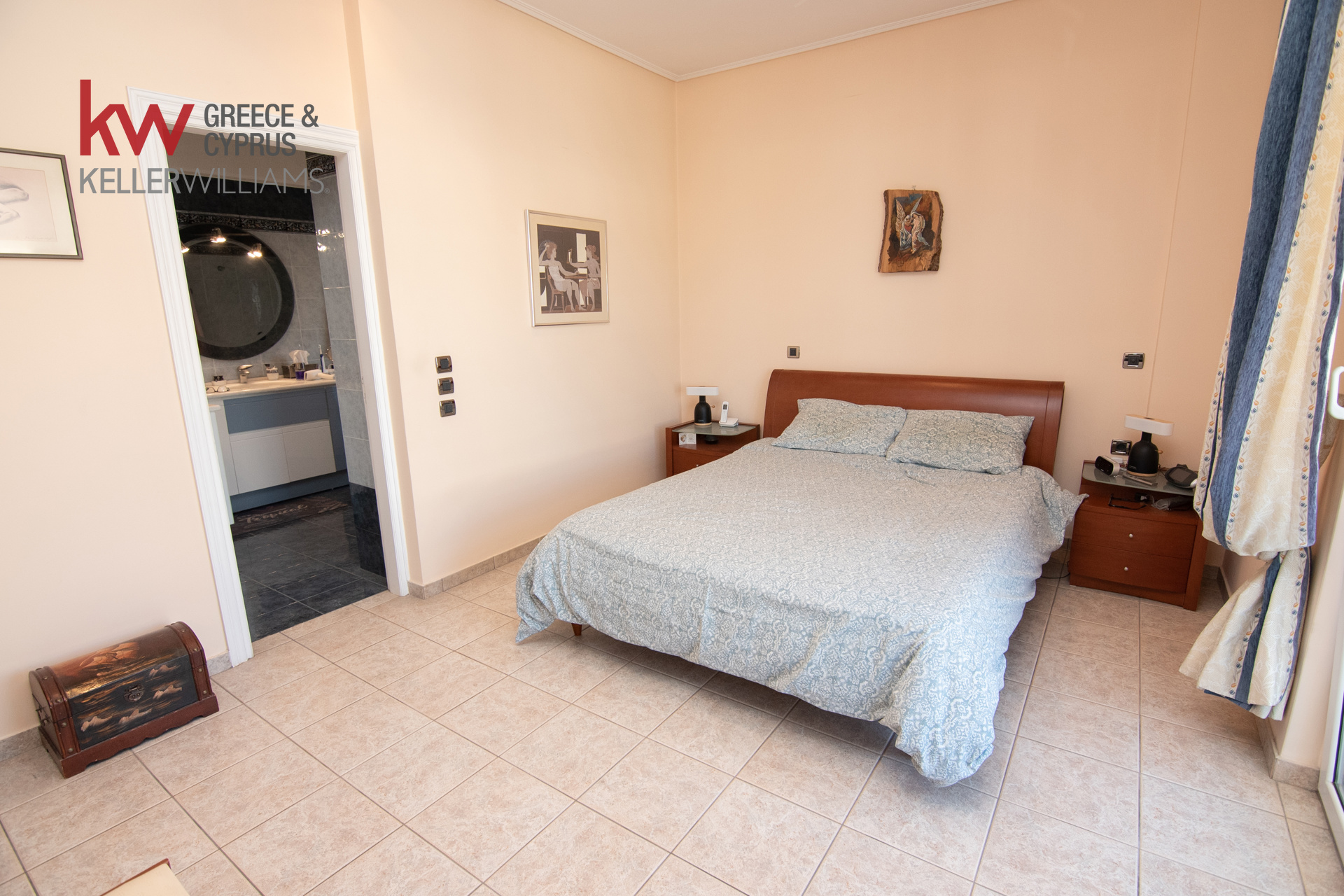 Gallery image 11