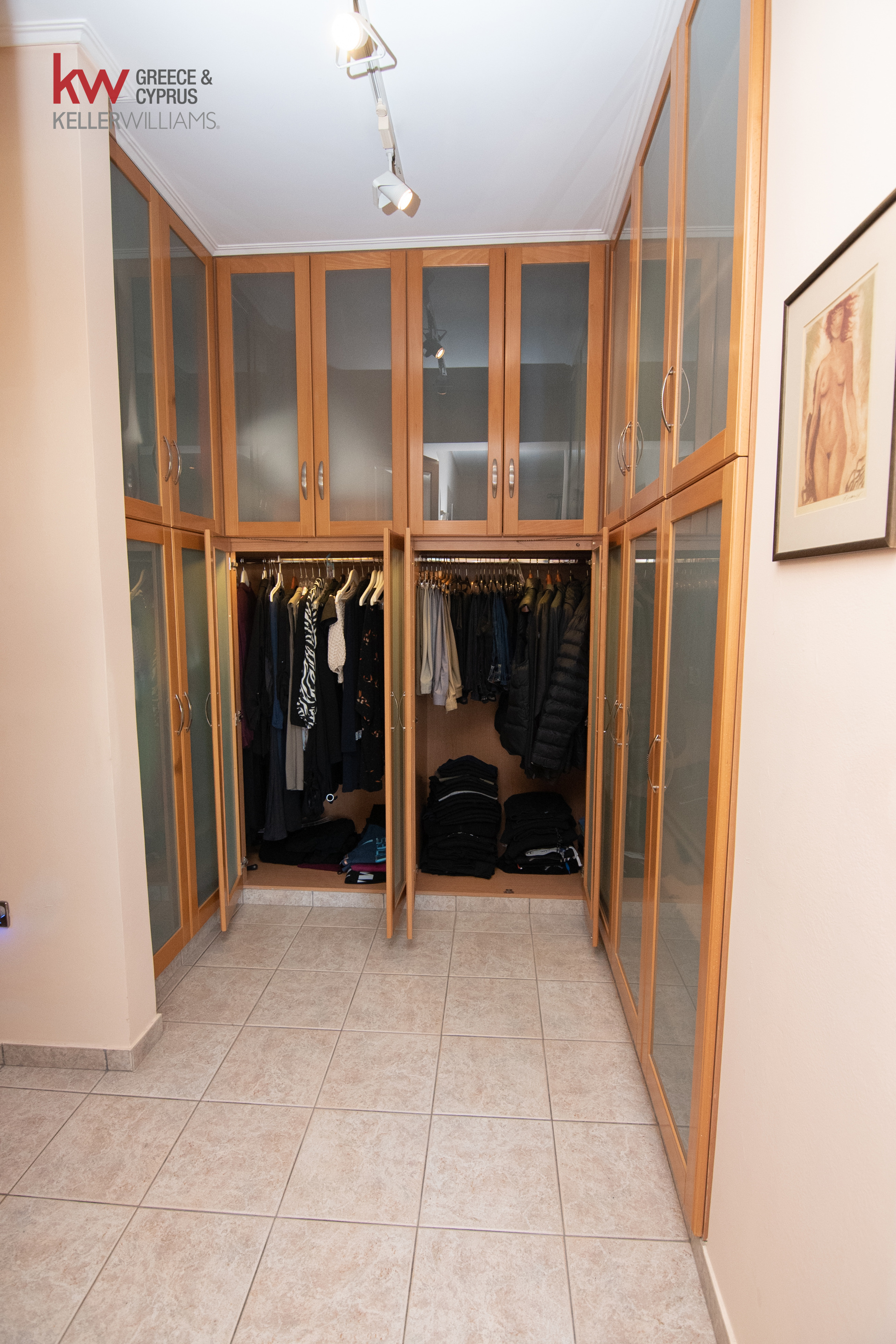 Gallery image 13