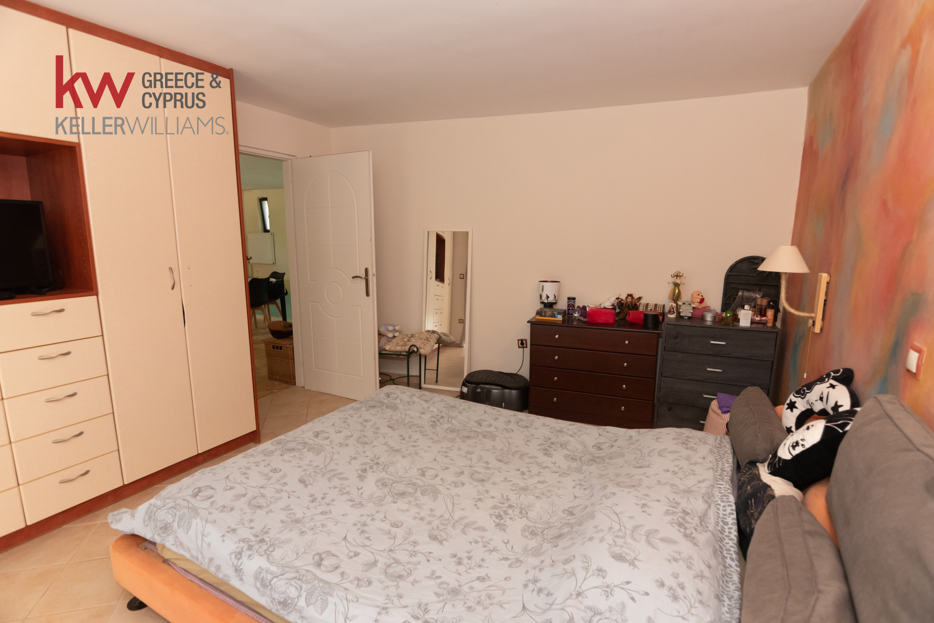 Gallery image 13