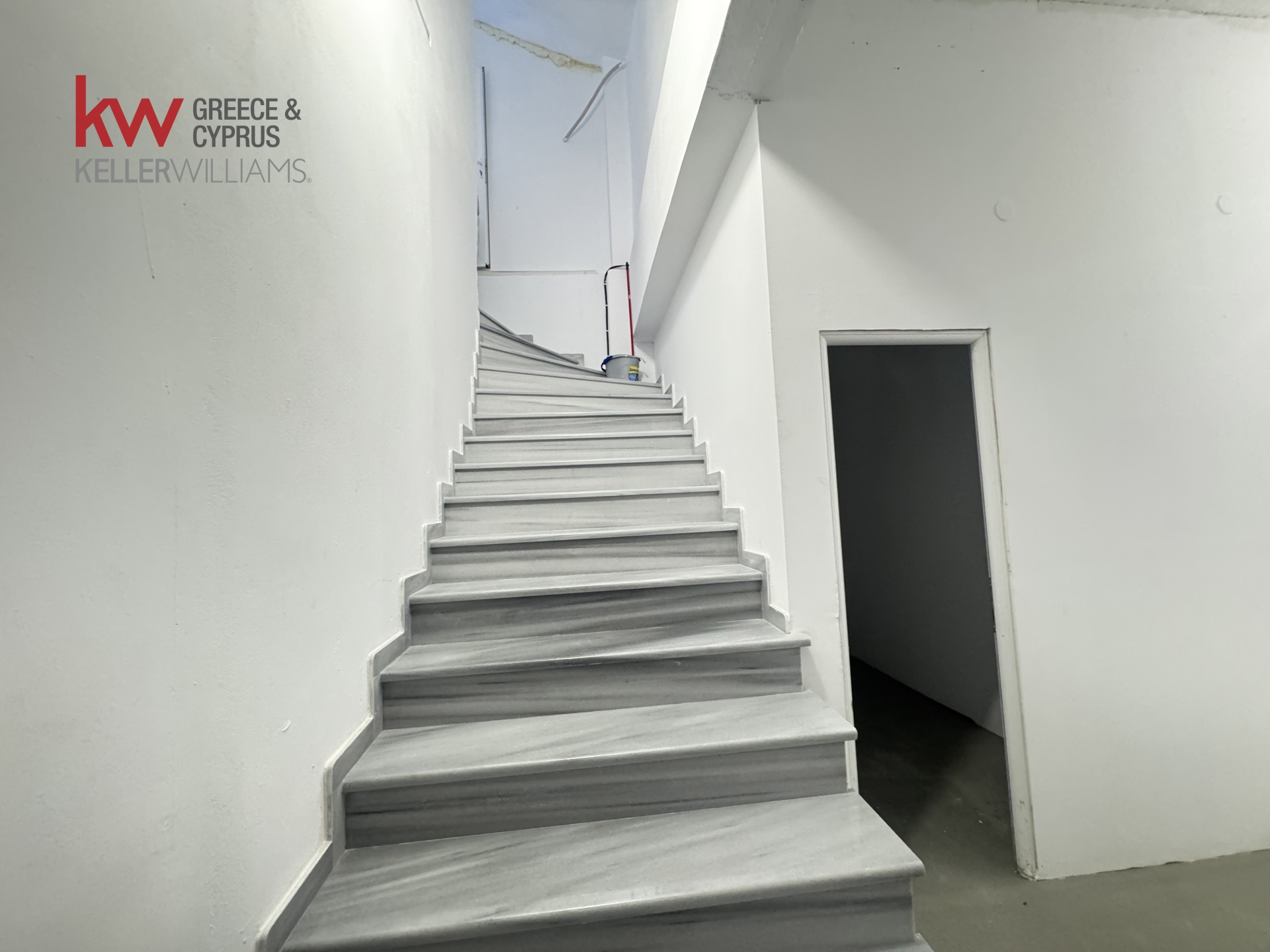 Gallery image 14