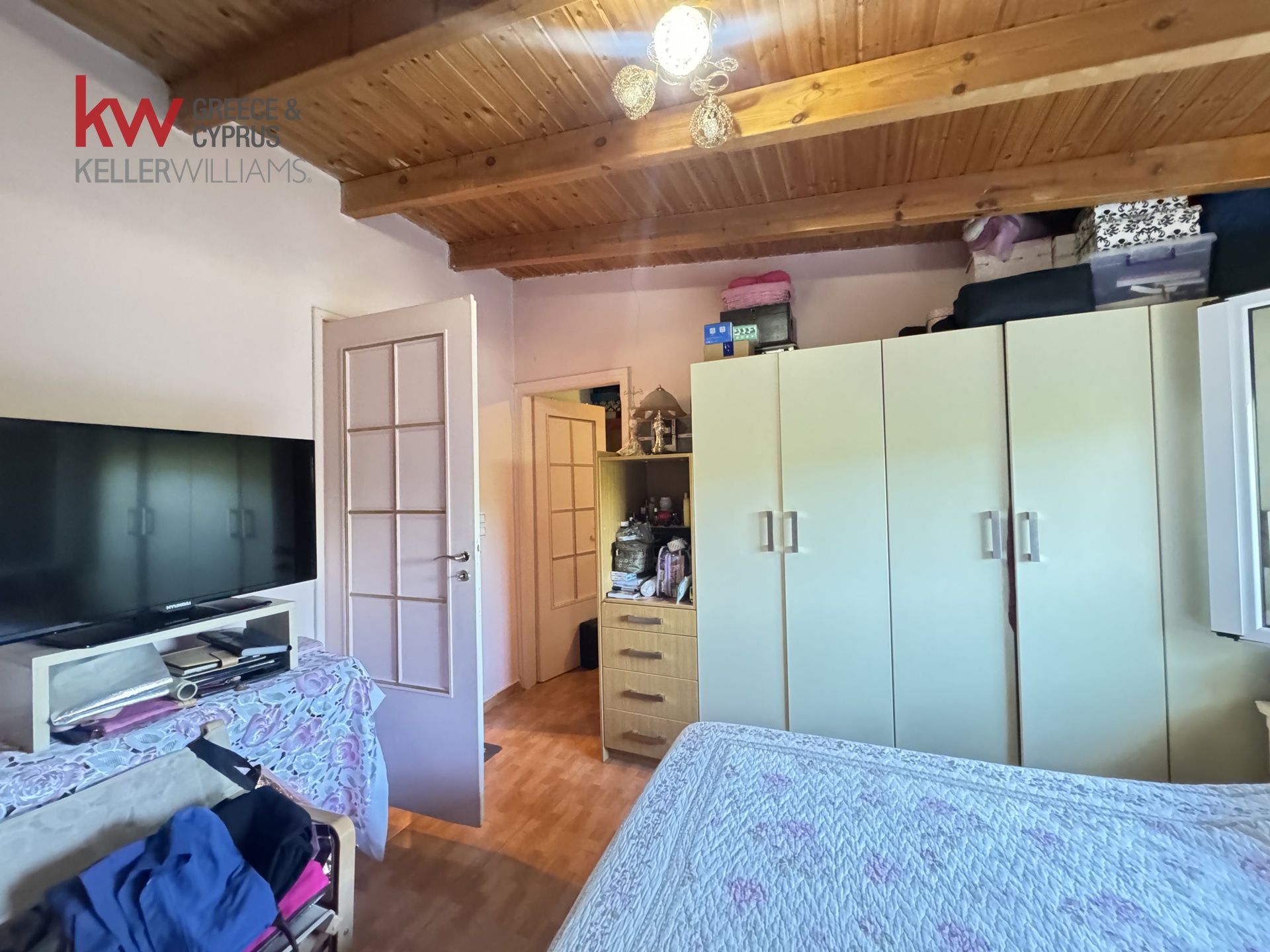 Gallery image 12