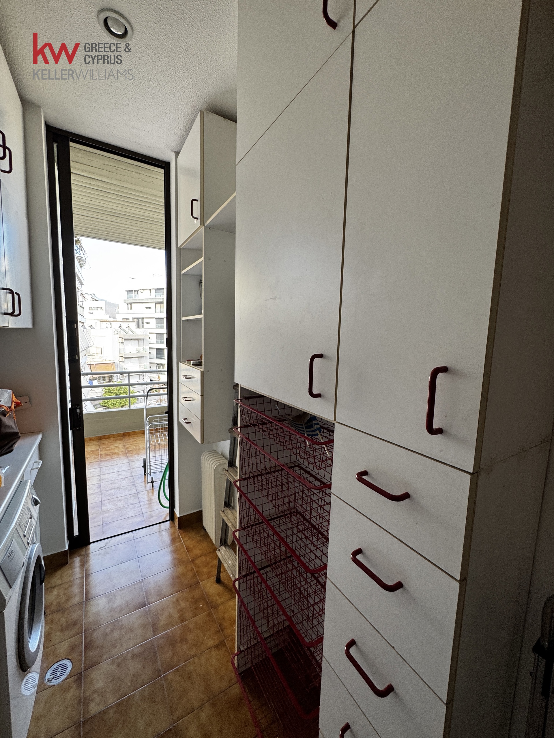 Gallery image 12
