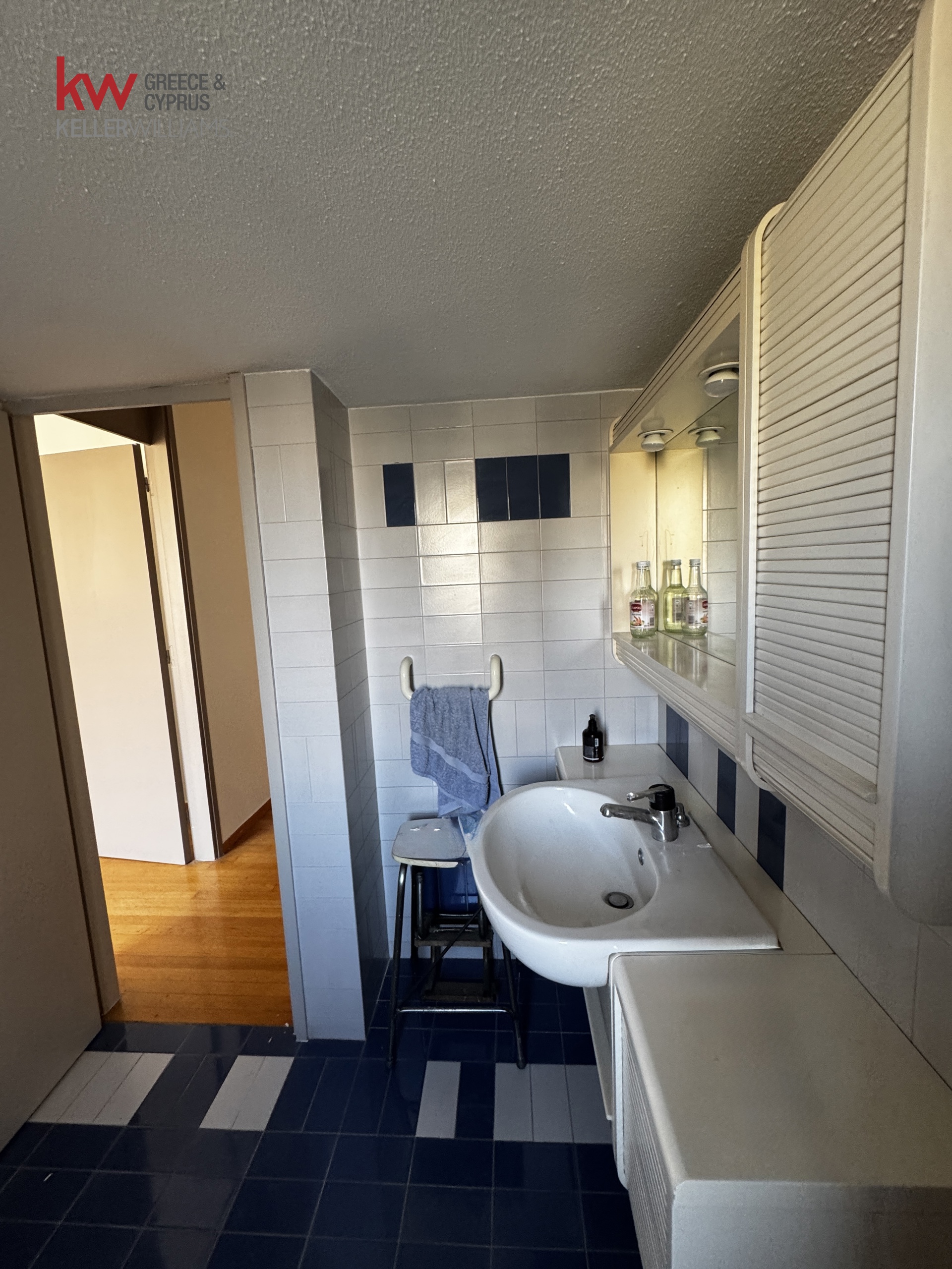 Gallery image 8