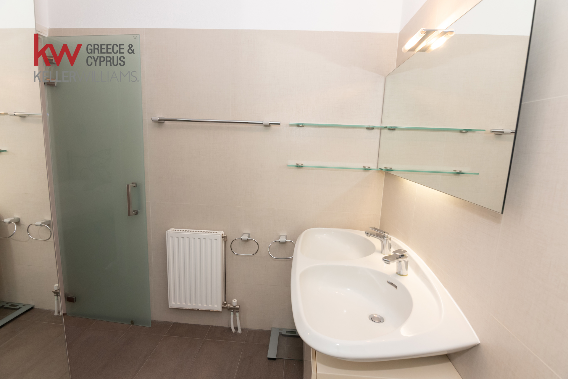 Gallery image 21